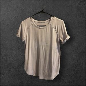 Lululemon women’s vintage split back top